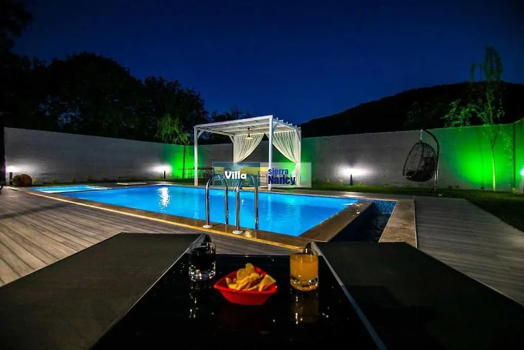 Tam Korunakli Villa 'Kayakoey' Fethiye